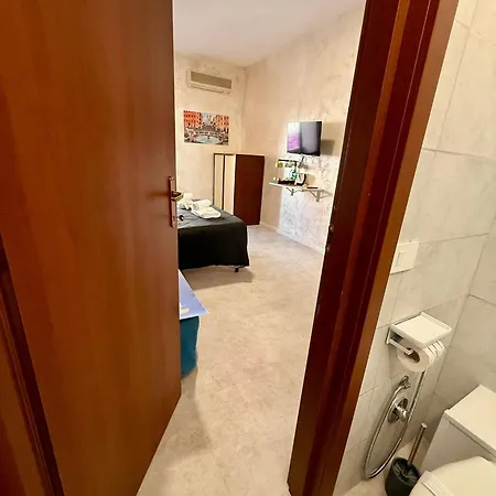 Appio Haven 4* ローマ