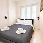Appio Haven 招待所 4*